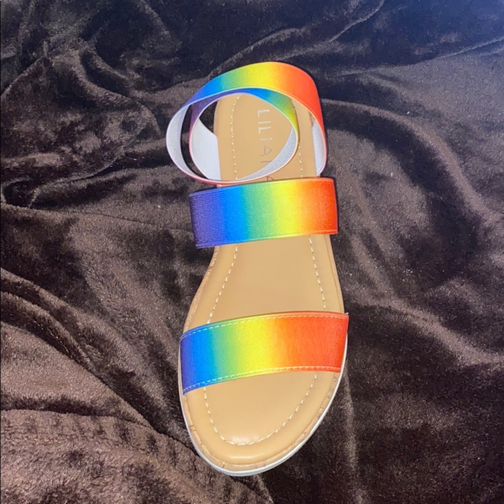 Sandals - Picture 3 of 3